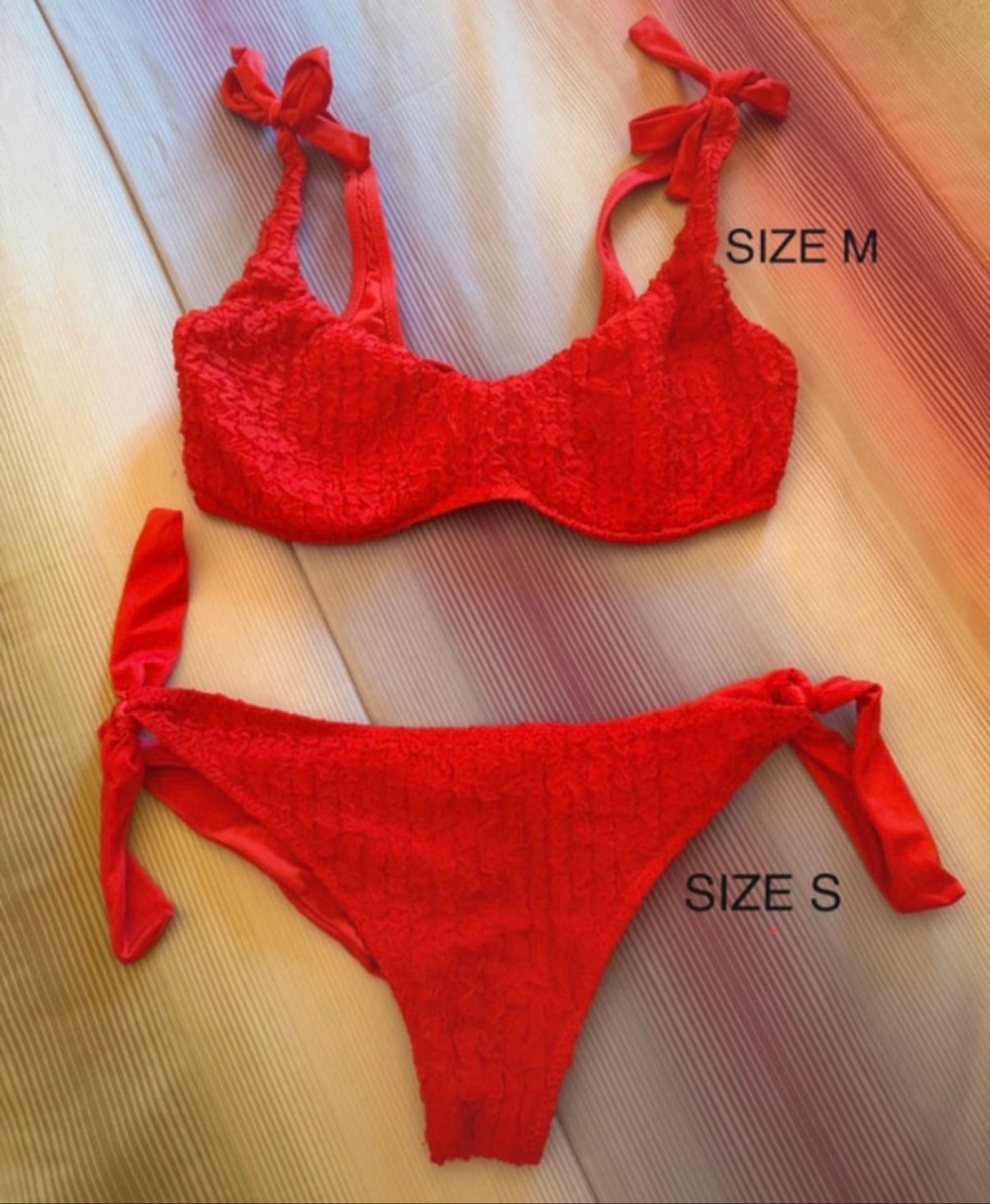 Bikini vermelho